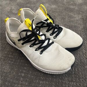 Free Metcon 2 Nike White and Yellow Shoes Size 12